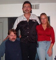 Le podium, de gauche  droite: Stphane (pour Nelson, 3e), herman (pour Teddy, 1er) et Annie (pour Itchy, 2e).